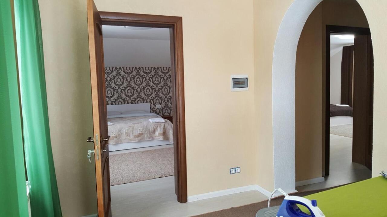 Krashanka Villa Татарив Екстериор снимка