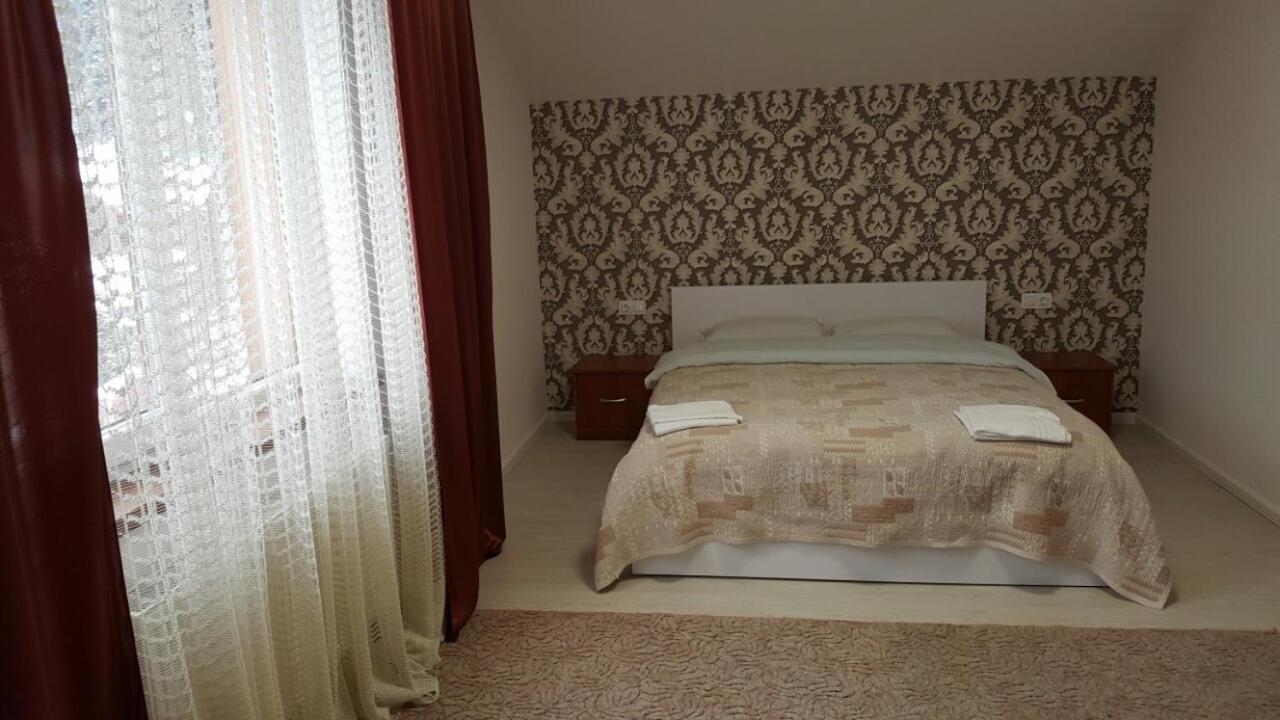 Krashanka Villa Татарив Екстериор снимка